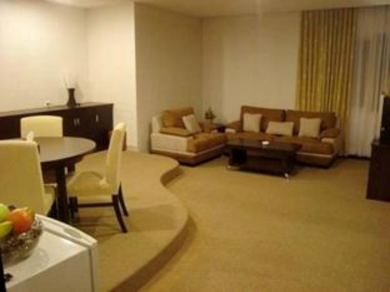 Plaza Inn Kendari Luaran gambar